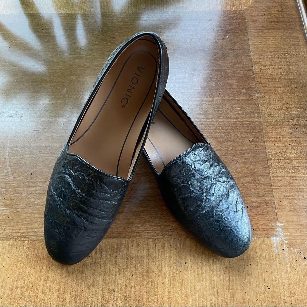 Vionic Willa II Black Leather Comfort Flats size 7.5